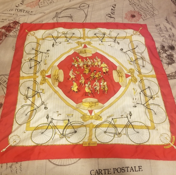 Womens scarf - Picture 2 of 5